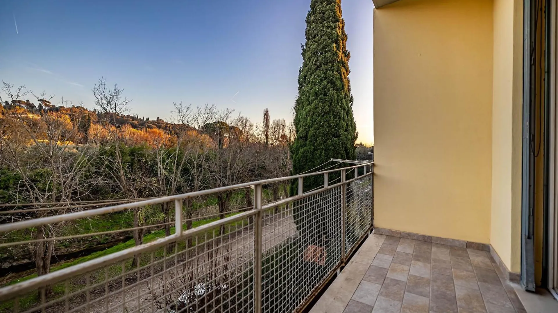 Yid Pietrafitta Apartman Firenze 0*,